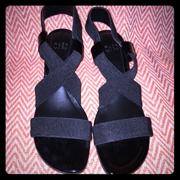 NEW Alex Marie 🕶 - Picture 1 of 4